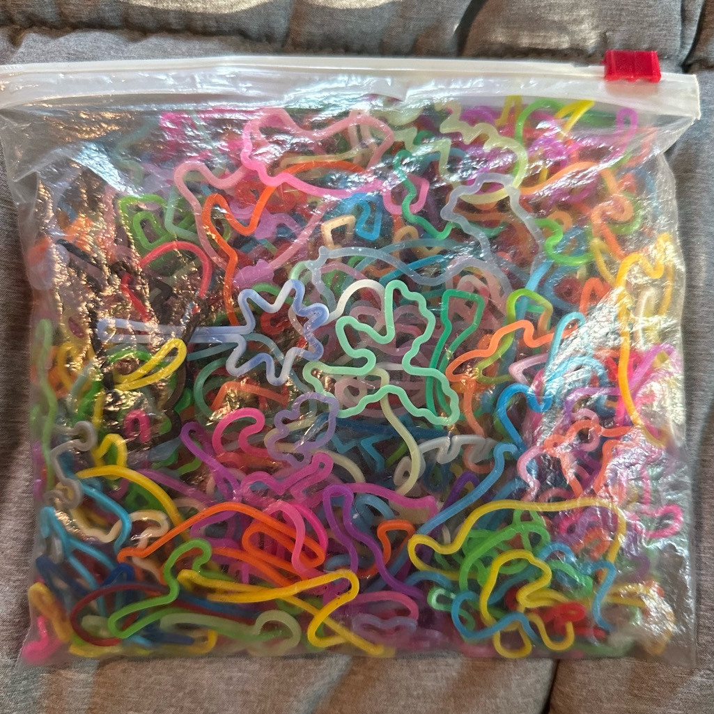 Silly Bandz Lot
